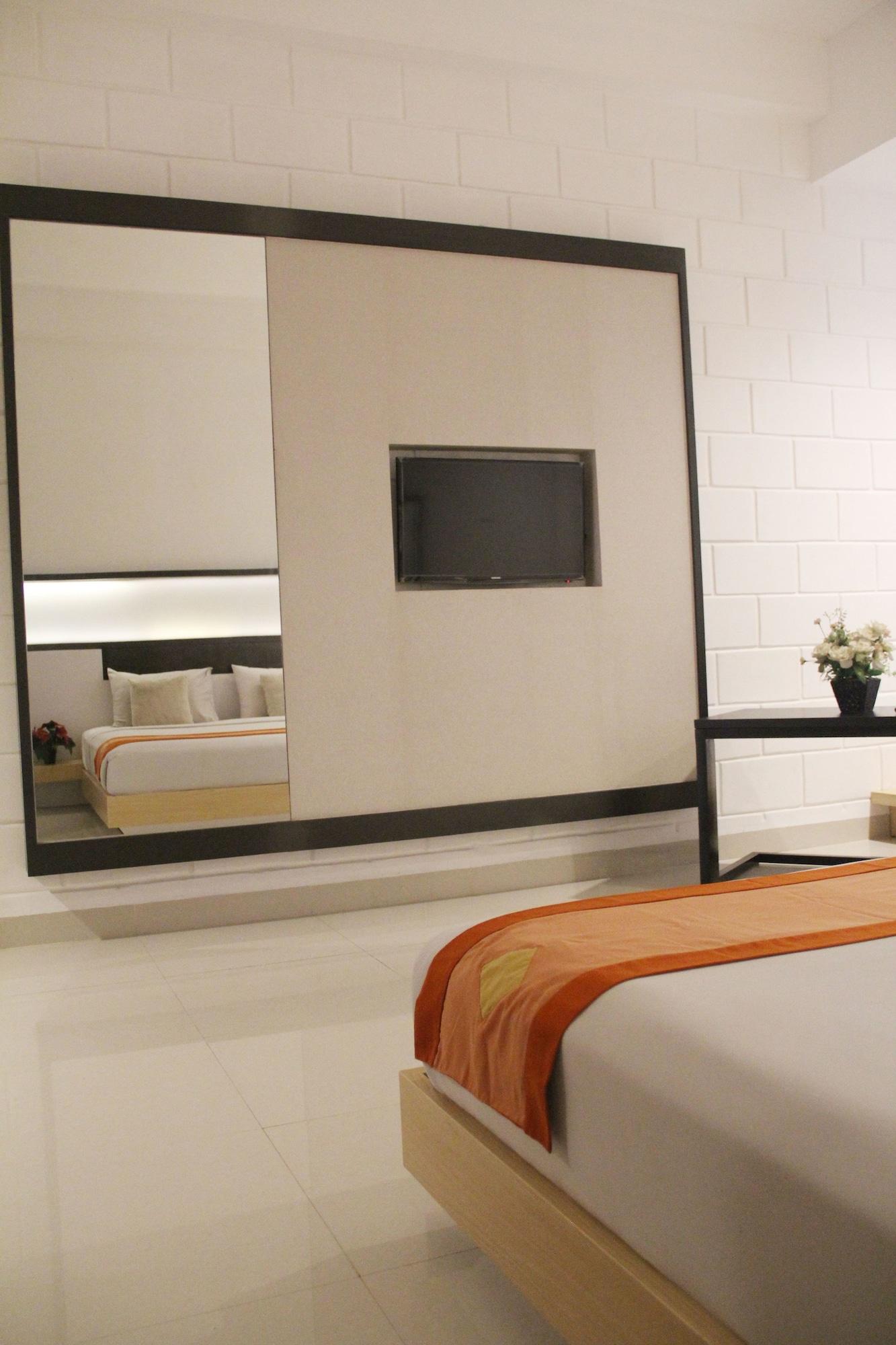 Buana Lestari Hotel Balikpapan  Esterno foto