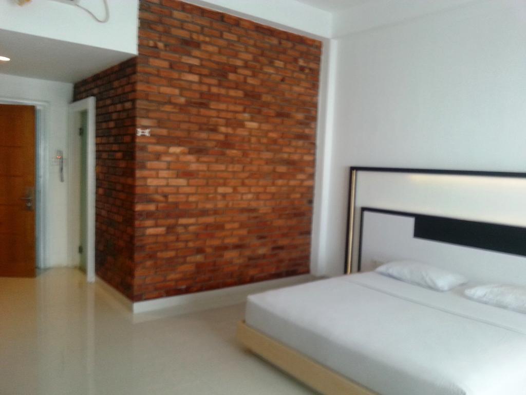 Buana Lestari Hotel Balikpapan  Esterno foto