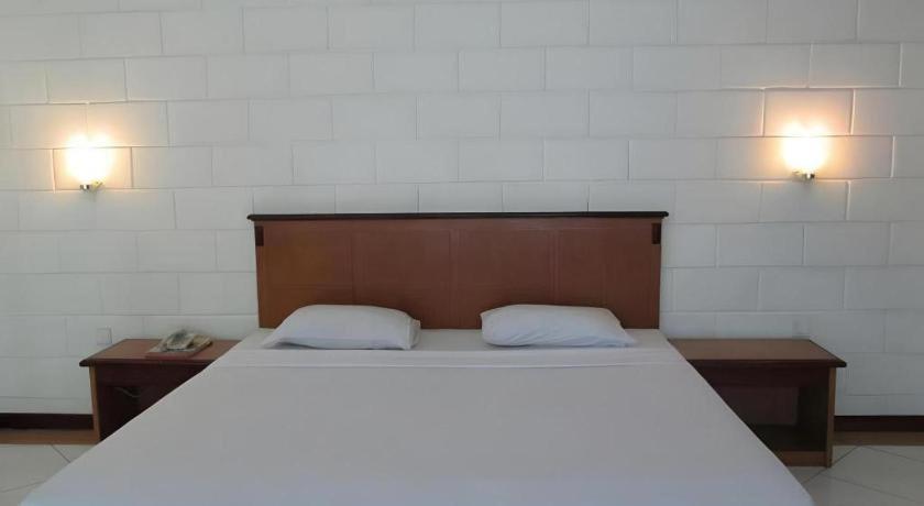 Buana Lestari Hotel Balikpapan  Esterno foto