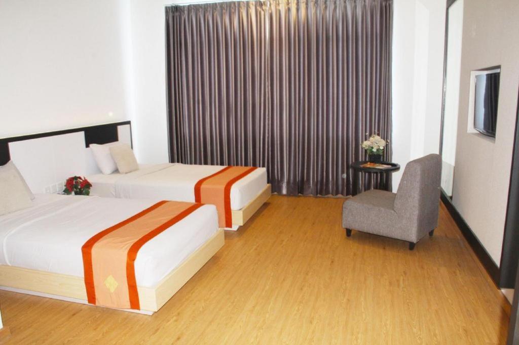 Buana Lestari Hotel Balikpapan  Esterno foto