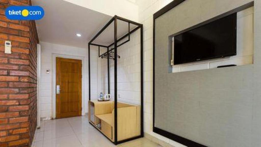 Buana Lestari Hotel Balikpapan  Esterno foto