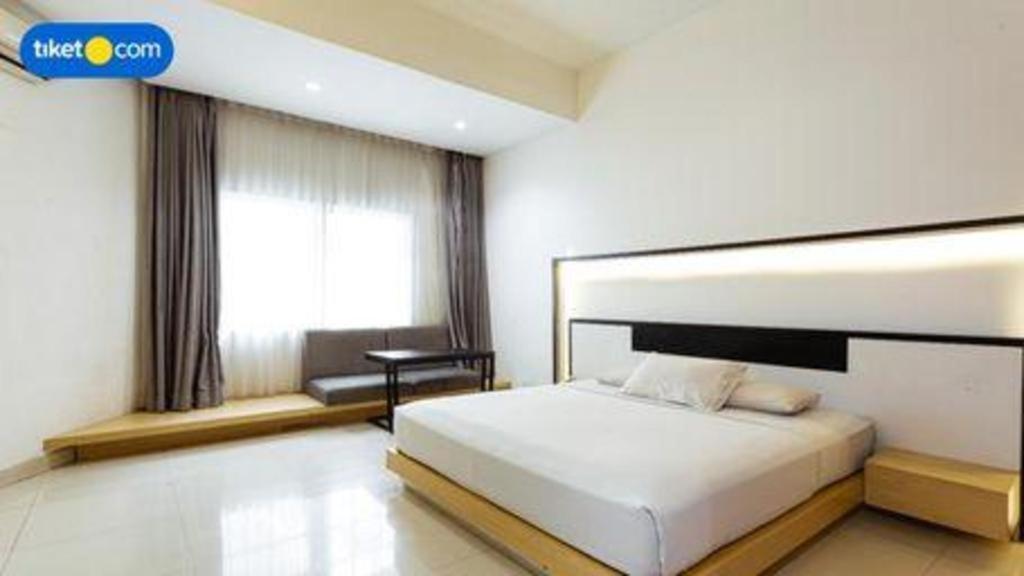 Buana Lestari Hotel Balikpapan  Esterno foto