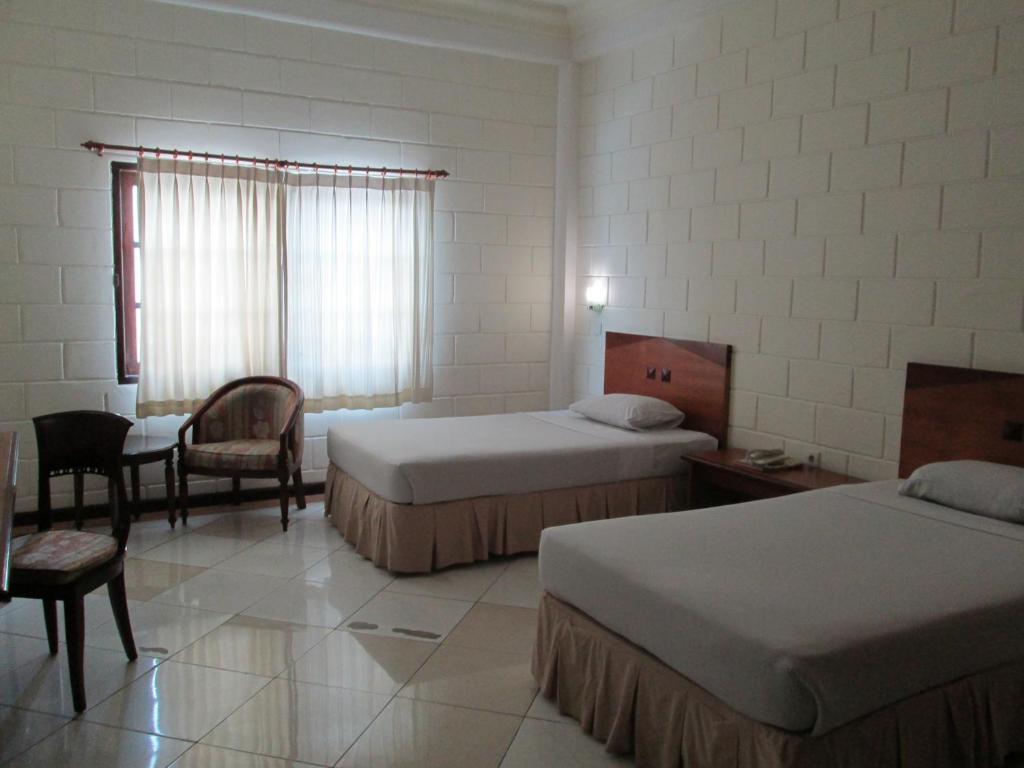 Buana Lestari Hotel Balikpapan  Esterno foto